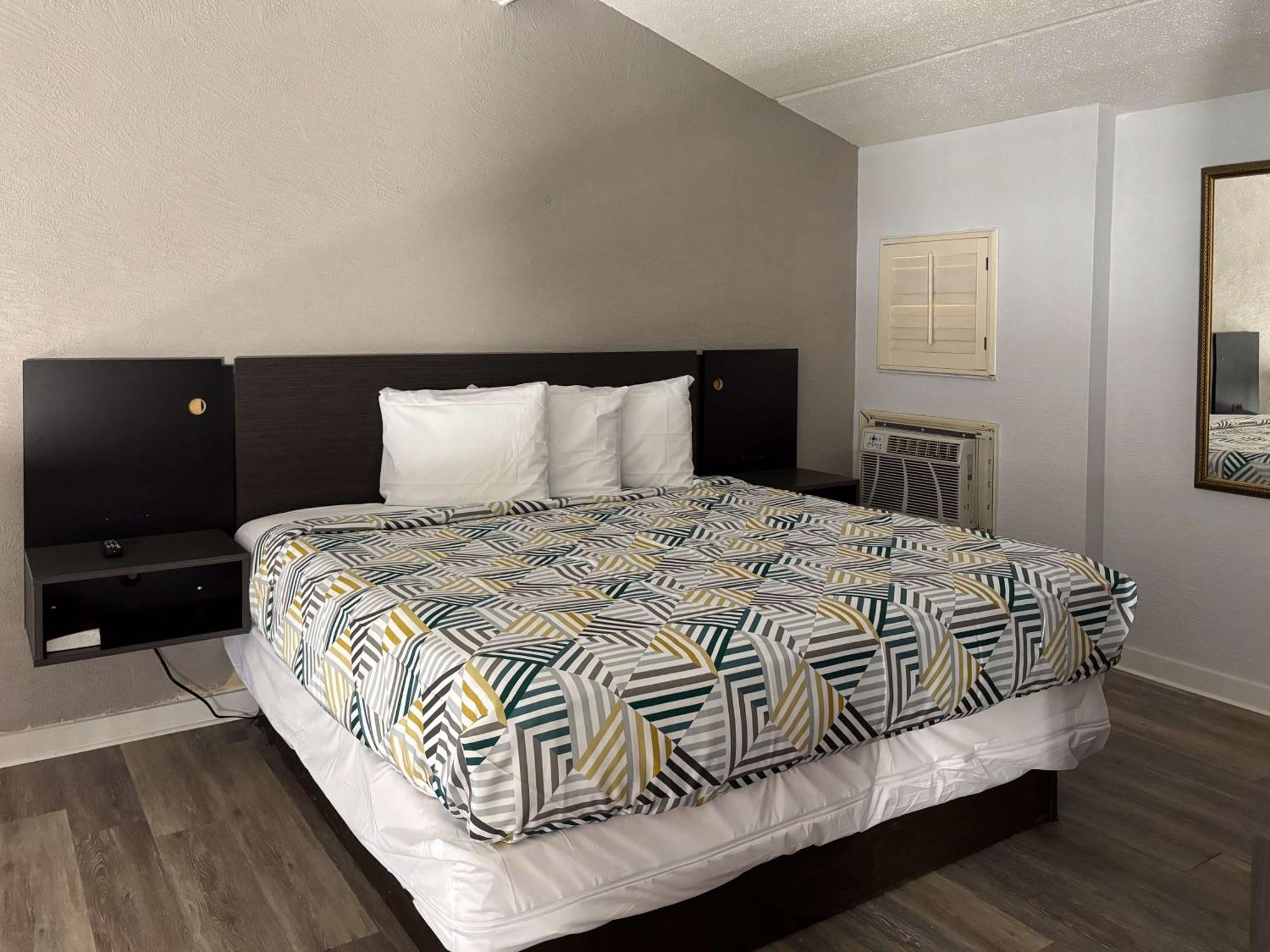 Motel 6 Tallahassee, Fl North Monroe Экстерьер фото