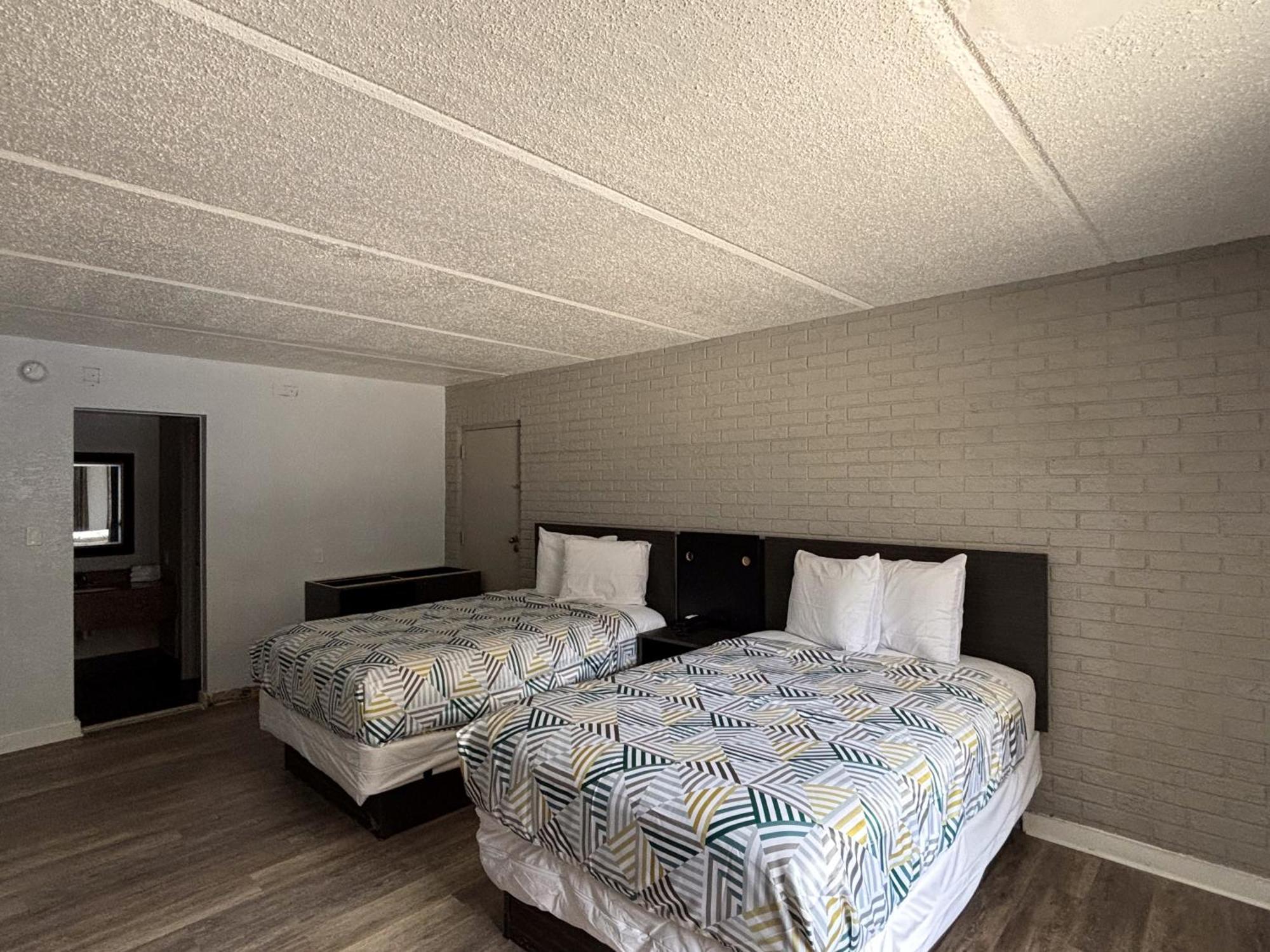 Motel 6 Tallahassee, Fl North Monroe Экстерьер фото