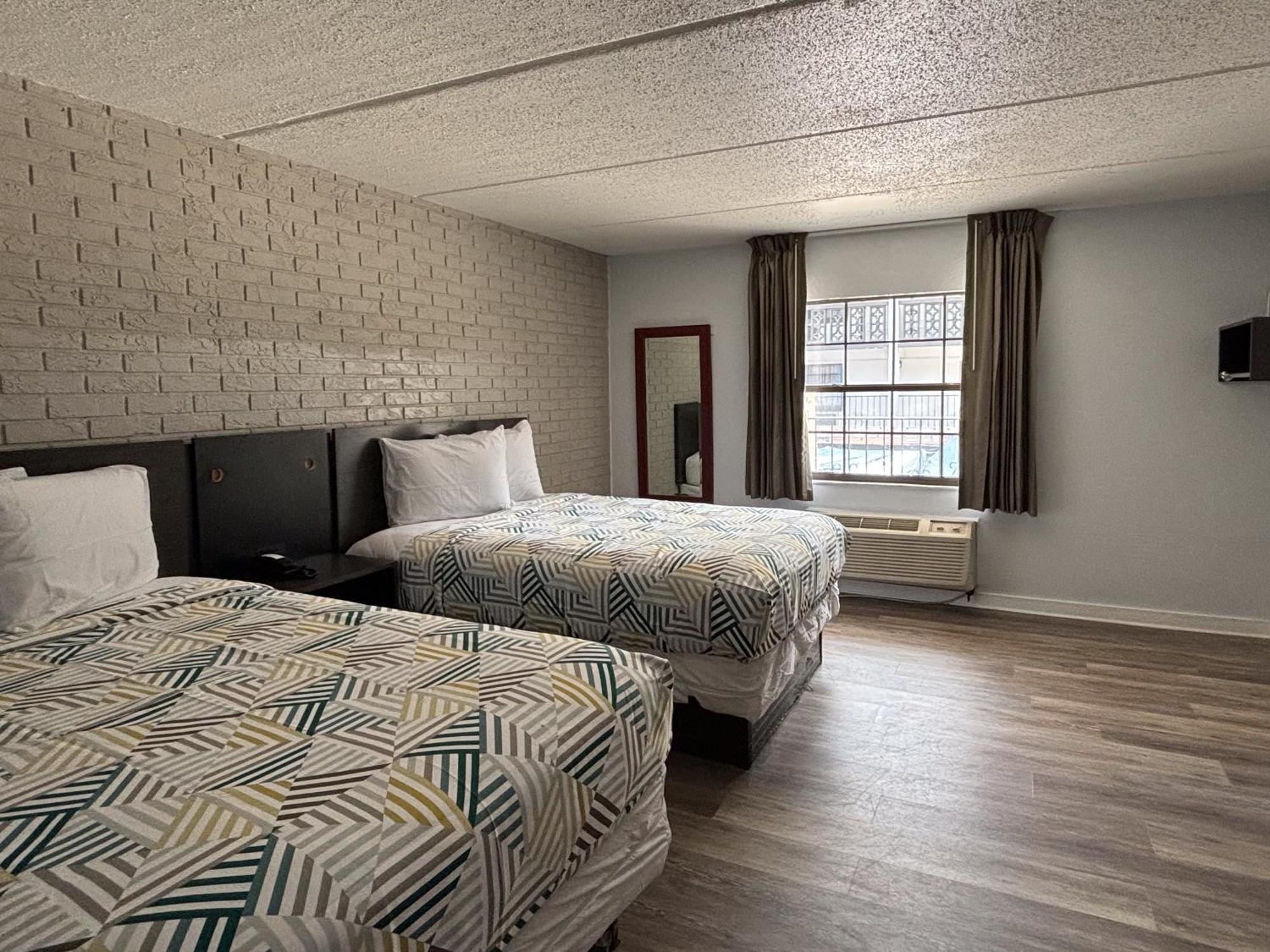 Motel 6 Tallahassee, Fl North Monroe Экстерьер фото