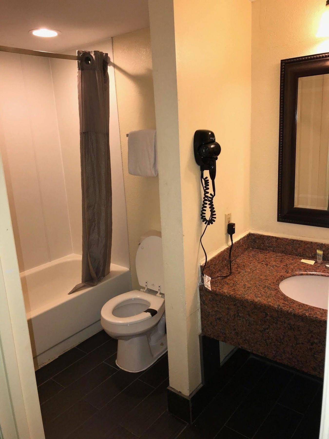 Motel 6 Tallahassee, Fl North Monroe Экстерьер фото