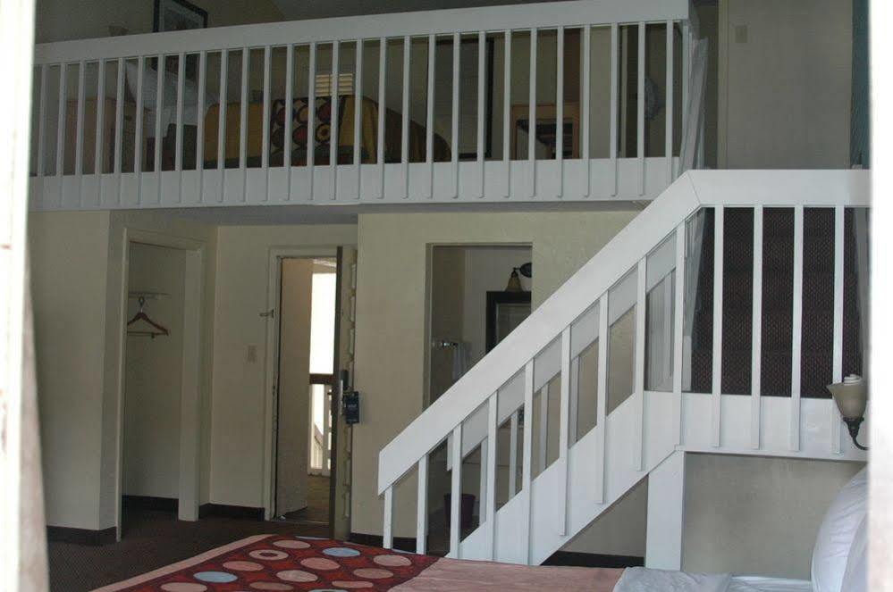 Motel 6 Tallahassee, Fl North Monroe Экстерьер фото